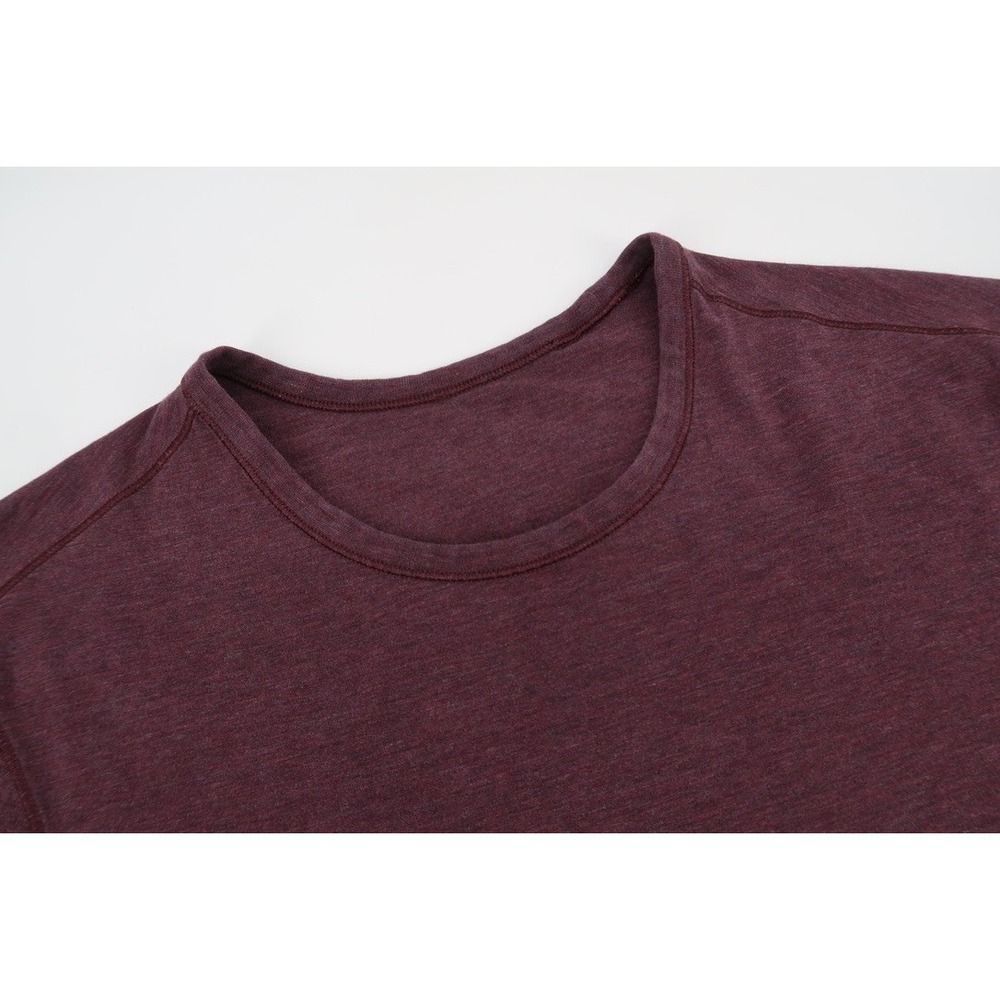 Lululemon 5 Year Basic T-Shirt Mens Medium Burgundy Short Sleeve Crew Neck